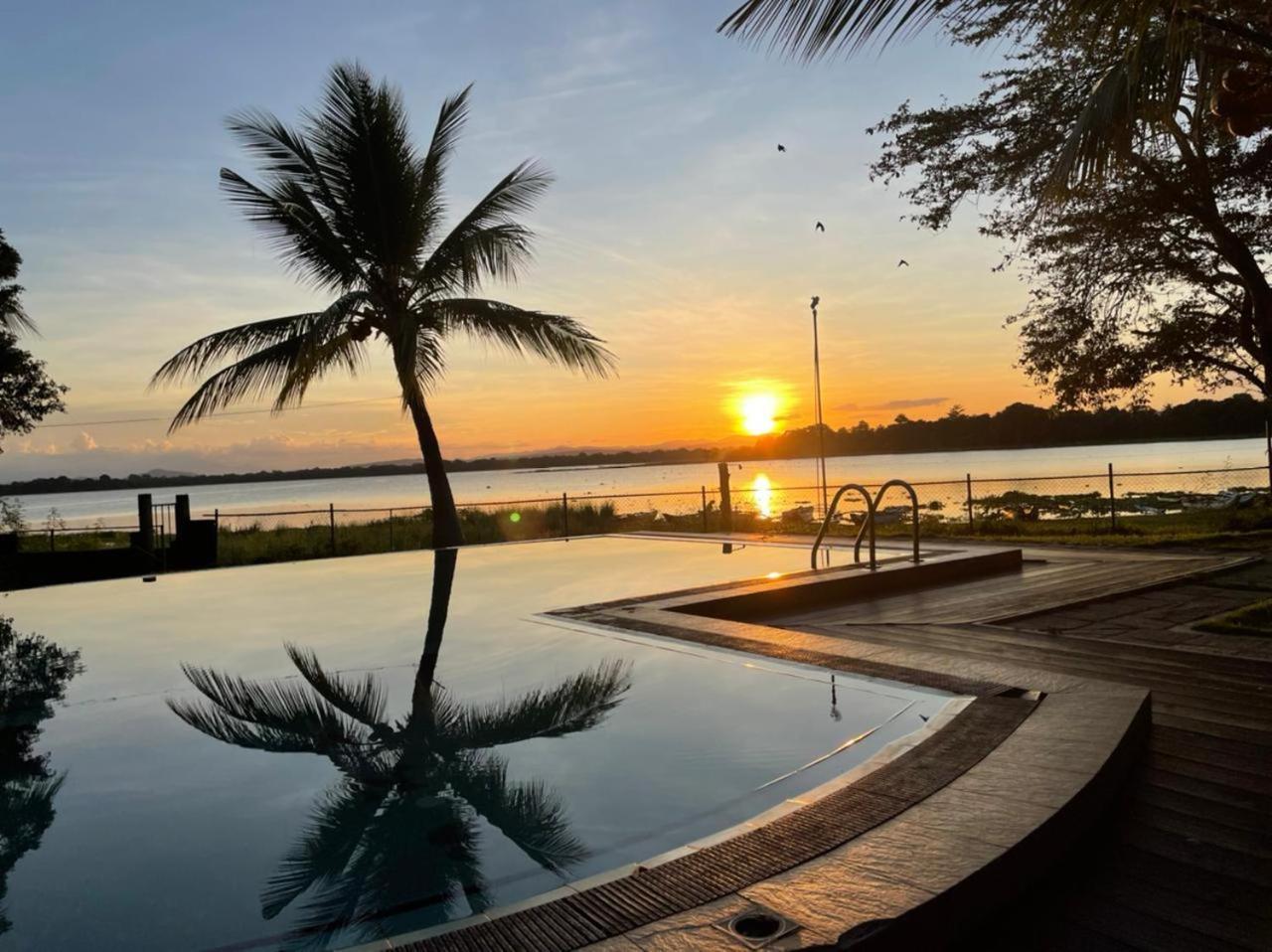 Hotel Lake Park Polonnaruwa Exteriér fotografie
